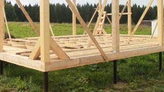 Сарай на винтовых сваях или хозблок на сваях Щербинка цена от 2495 руб. / шт.